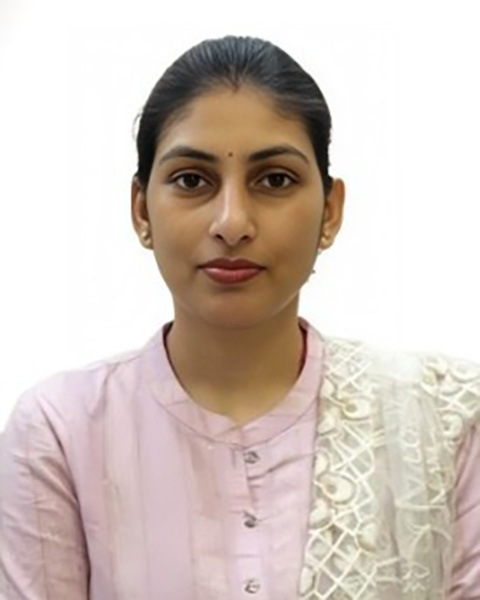 Dr Anamika